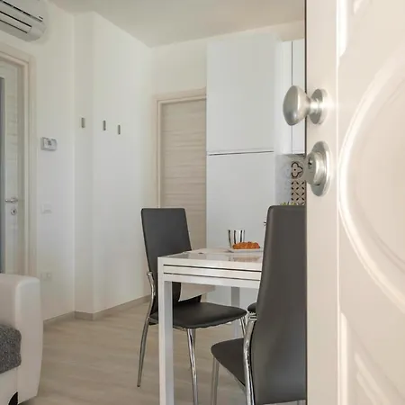 Maestrale - Vista Mare Apartment